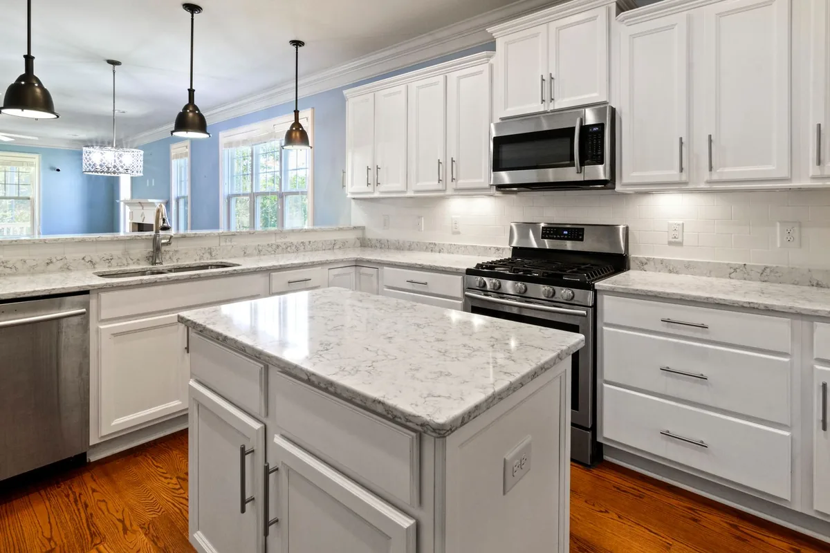 Filth & Squalor Cleanup in Euclid-St Paul, St. Petersburg, FL